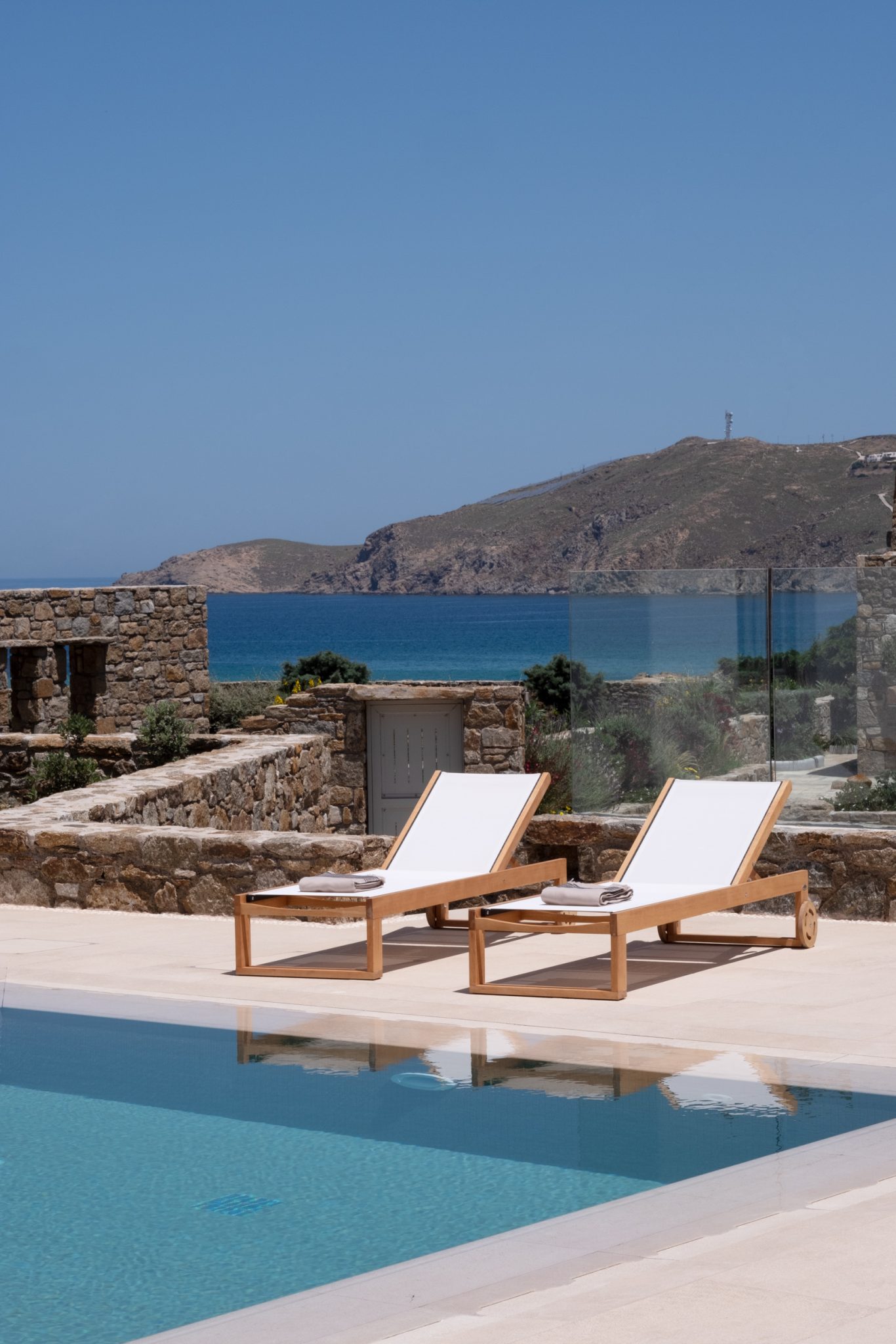 Villa Aeon in Ftelia-mykonos available for rent by Presidence
