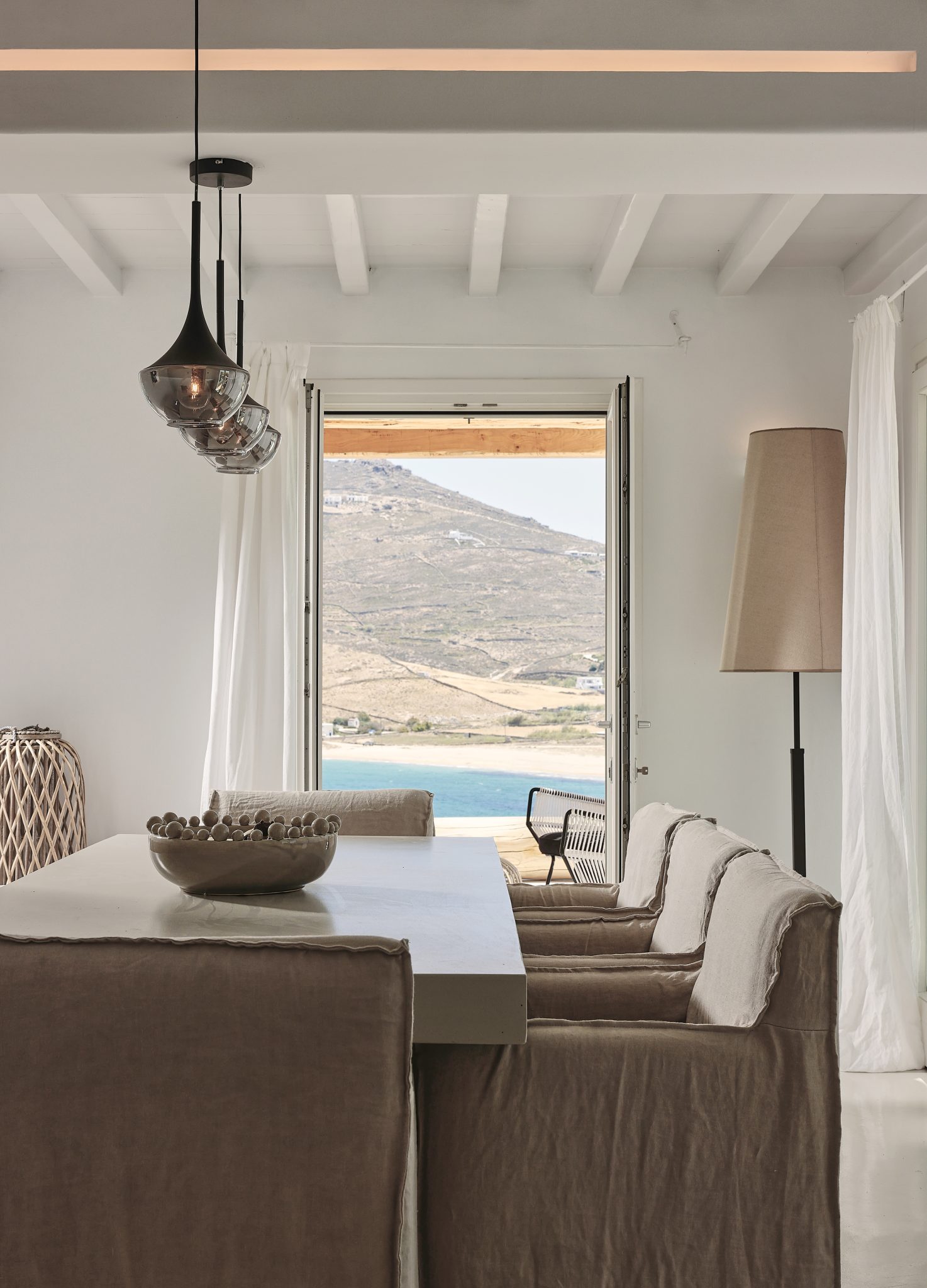 Villa Venus in Ftelia-mykonos available for rent by Presidence