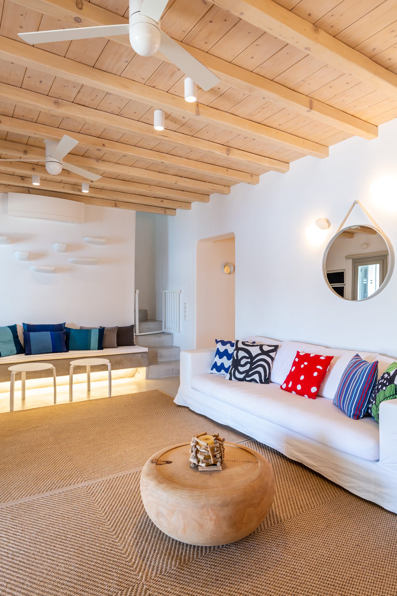 Villa Cosmic in Kalo Livadi-mykonos available for rent by Presidence