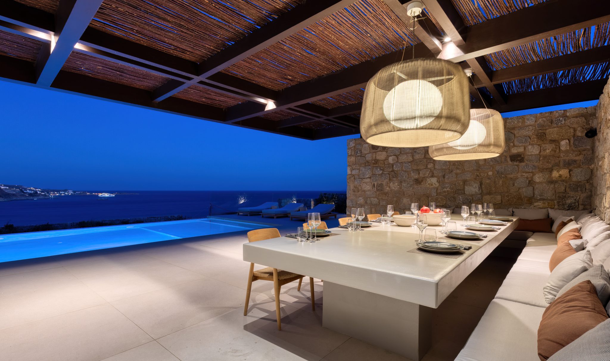 Villa Mirage in Aleomandra-mykonos available for rent by Presidence