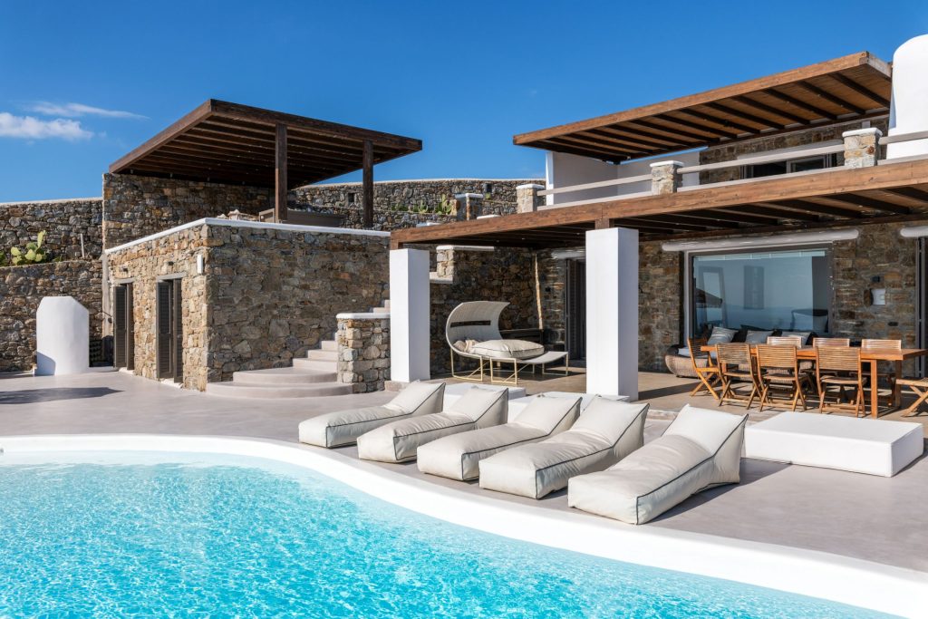 Villa Hédoniste in Fanari-mykonos available for rent by Presidence