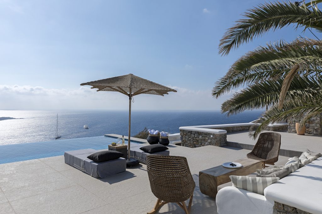 Villa Lino in Agios Lazaros-mykonos available for rent by Presidence