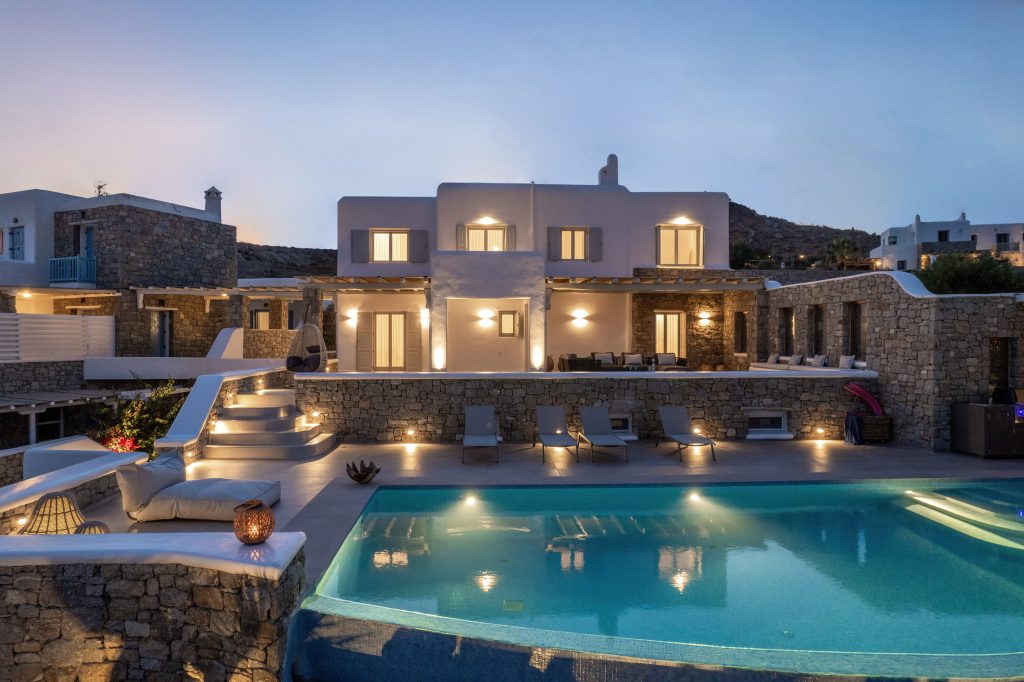 Villa Hacienda in Kalafatis-mykonos available for rent by Presidence