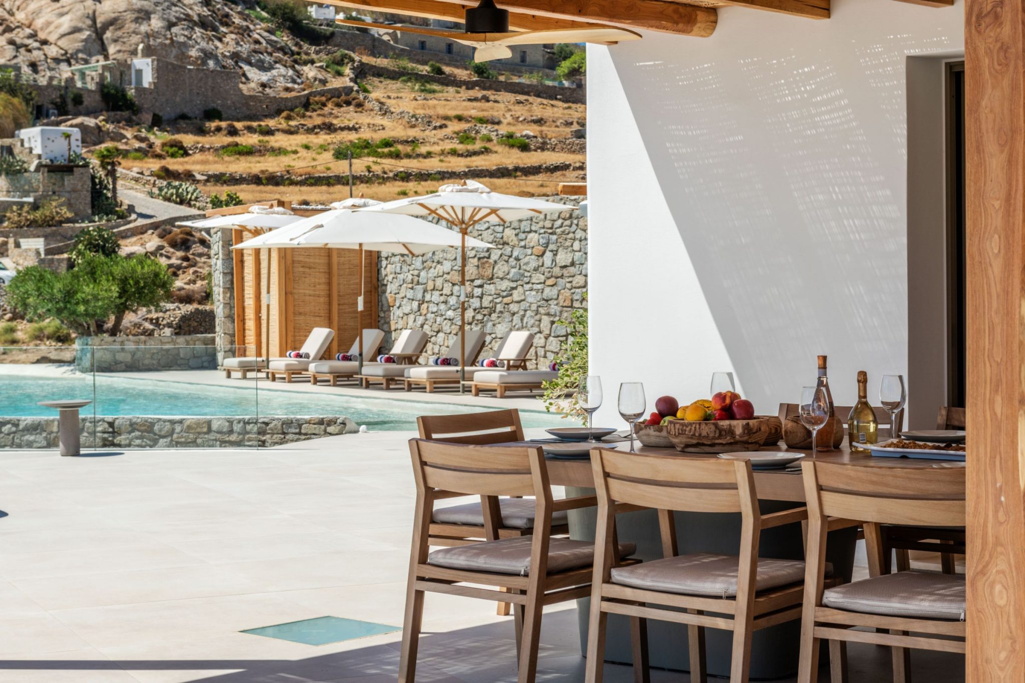 Villa Nyx in Psarou-mykonos available for rent by Presidence