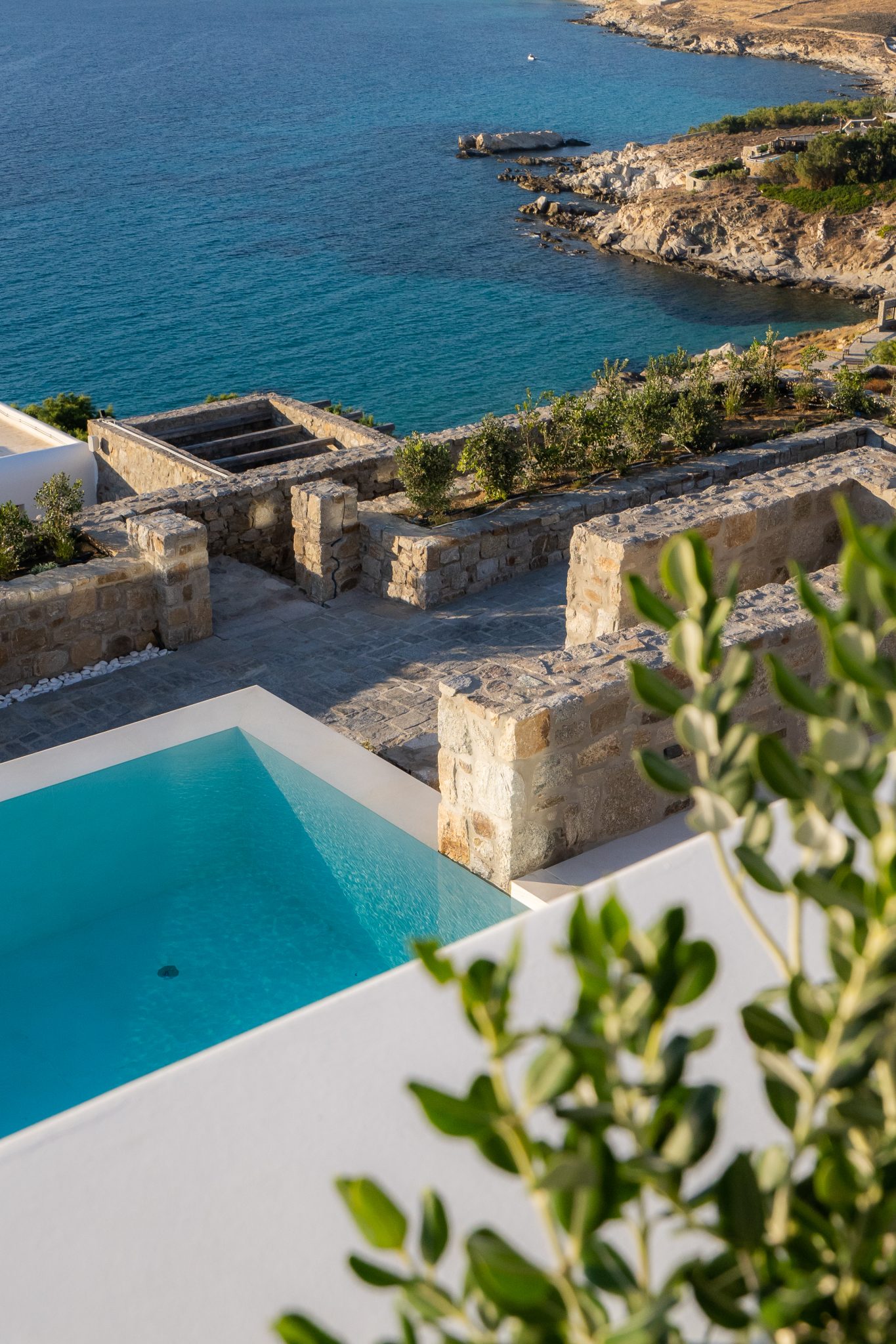 Villa Radiance in Aleomandra-mykonos available for rent by Presidence