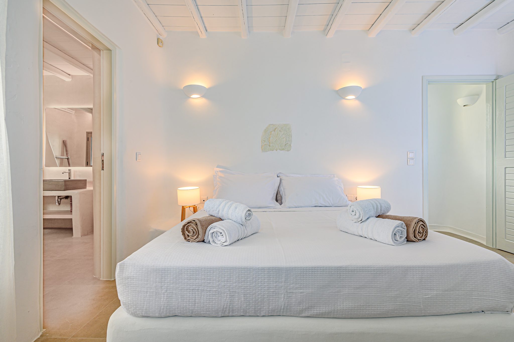 Villa Ethereal in Ornos-mykonos available for rent by Presidence