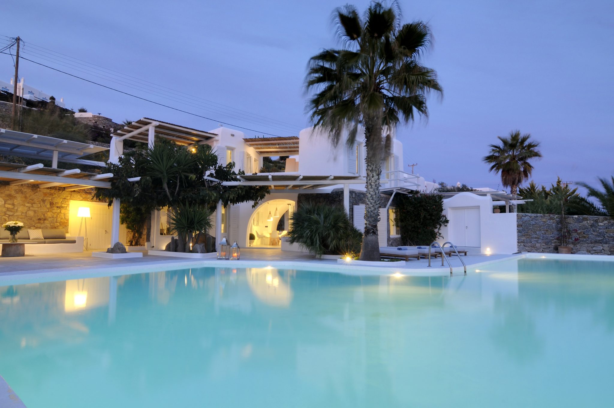 Villa Manos in Aleomandra-mykonos available for rent by Presidence