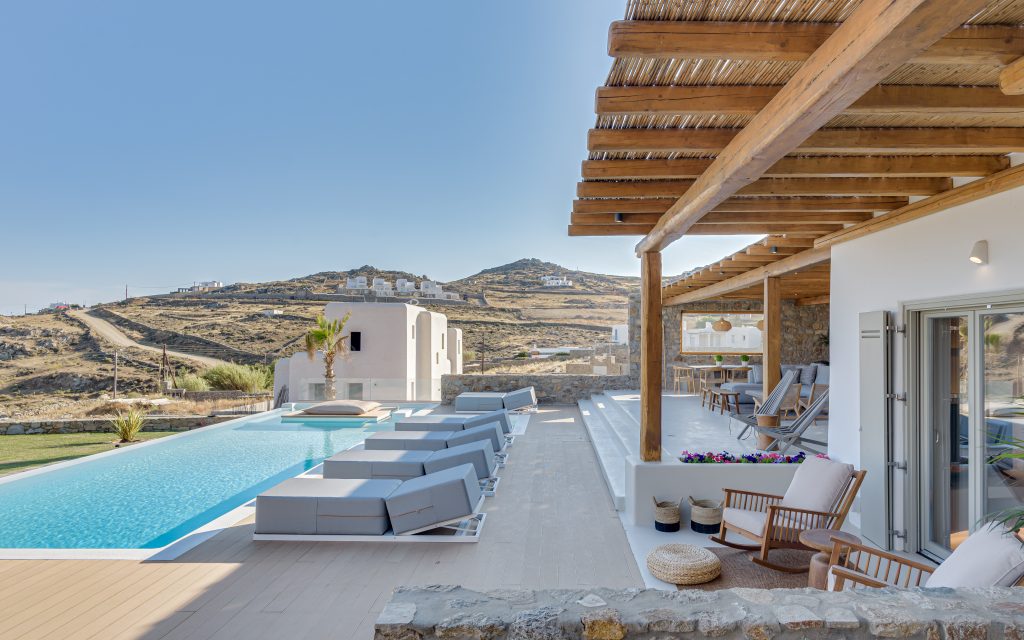 Villa Taylor in Kalafatis-mykonos available for rent by Presidence