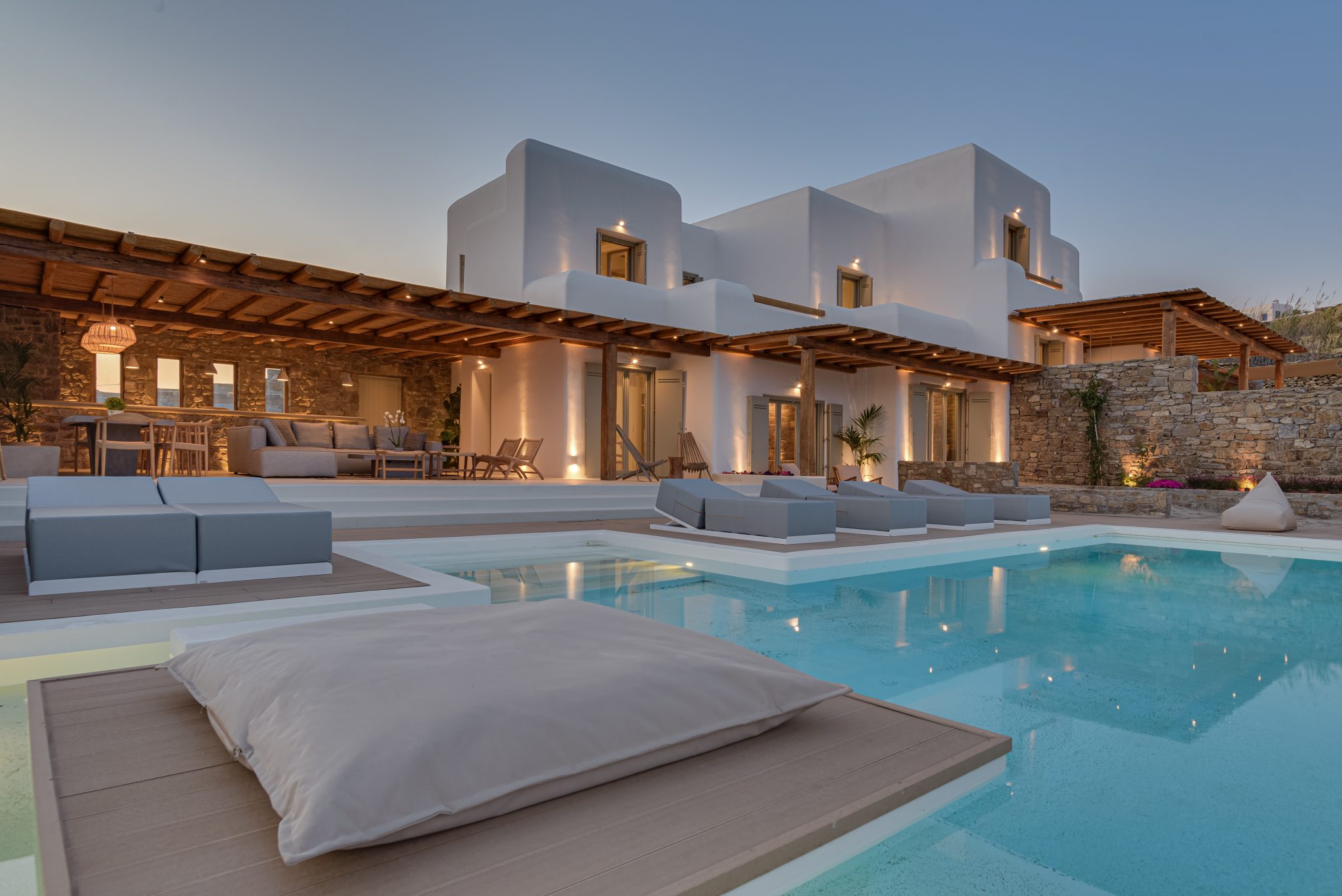 Villa Taylor in Kalafatis-mykonos available for rent by Presidence