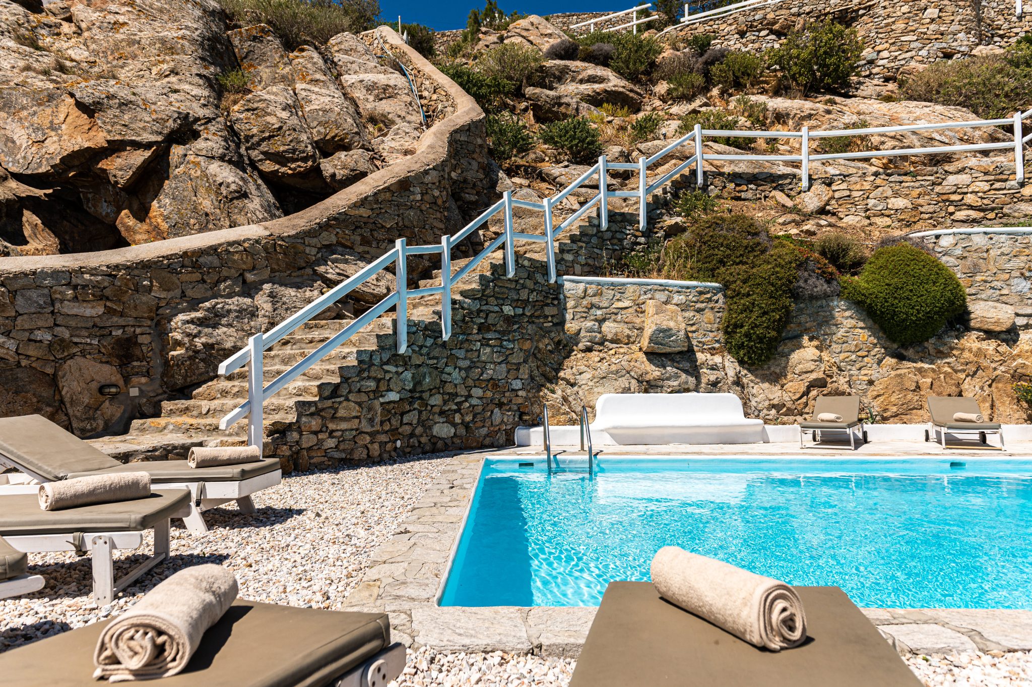 Villa Thule in Psarou-mykonos available for rent by Presidence