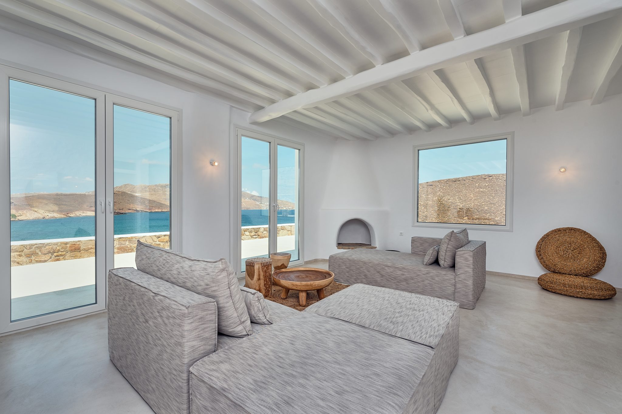 Villa Annora in Ftelia-mykonos available for rent by Presidence