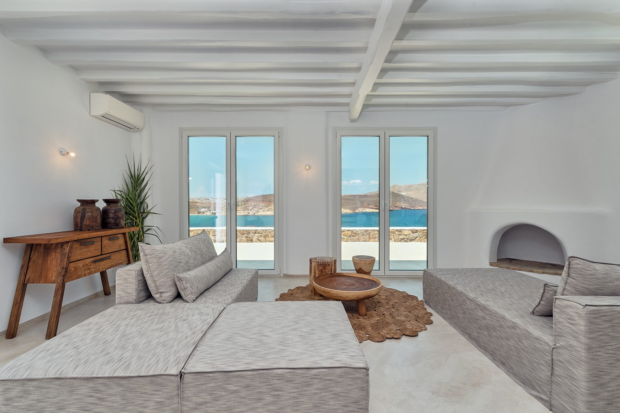 Villa Annora in Ftelia-mykonos available for rent by Presidence