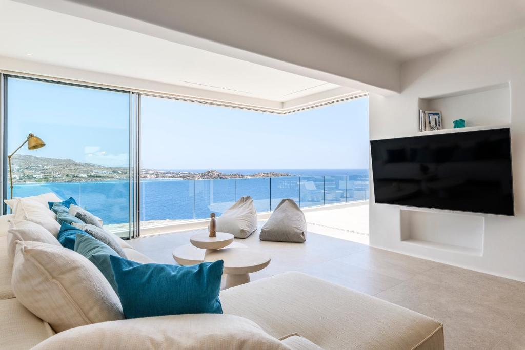Villa Lenie in Agios Lazaros-mykonos available for rent by Presidence