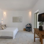 Villa Lora in Agios Lazaros-mykonos available for rent by Presidence