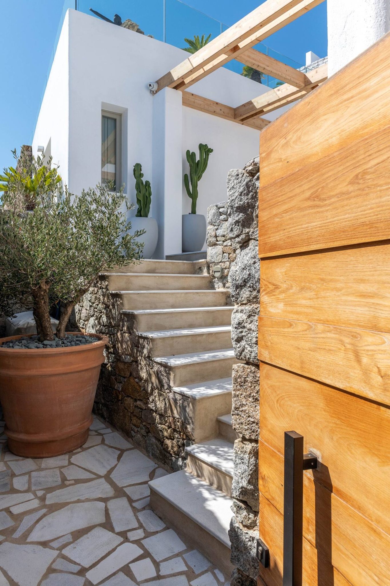 Villa Lora in Agios Lazaros-mykonos available for rent by Presidence