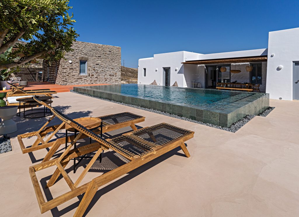 Villa Capelia in Ftelia-mykonos available for rent by Presidence