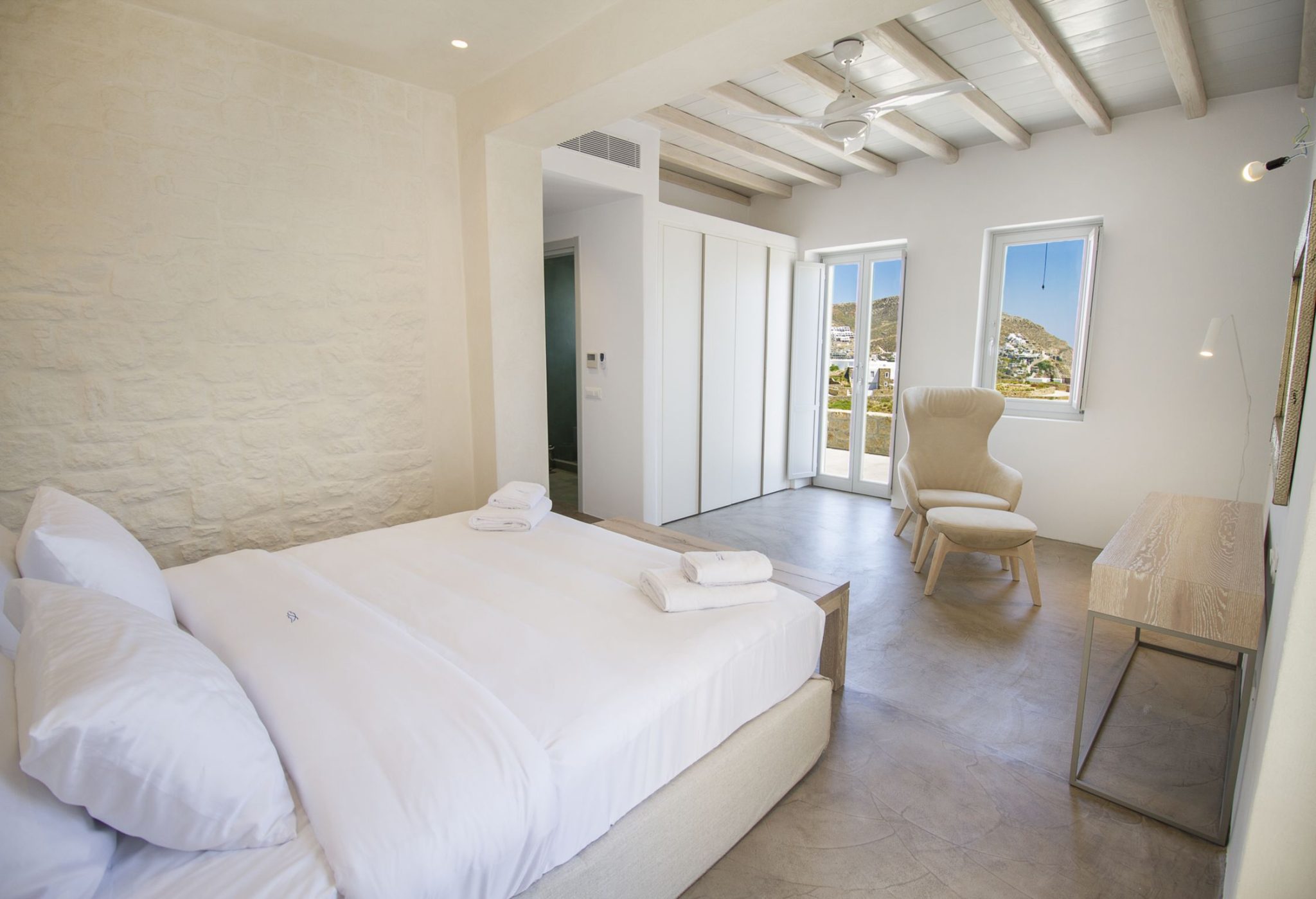 Villa Nora in Elia-mykonos available for rent by Presidence