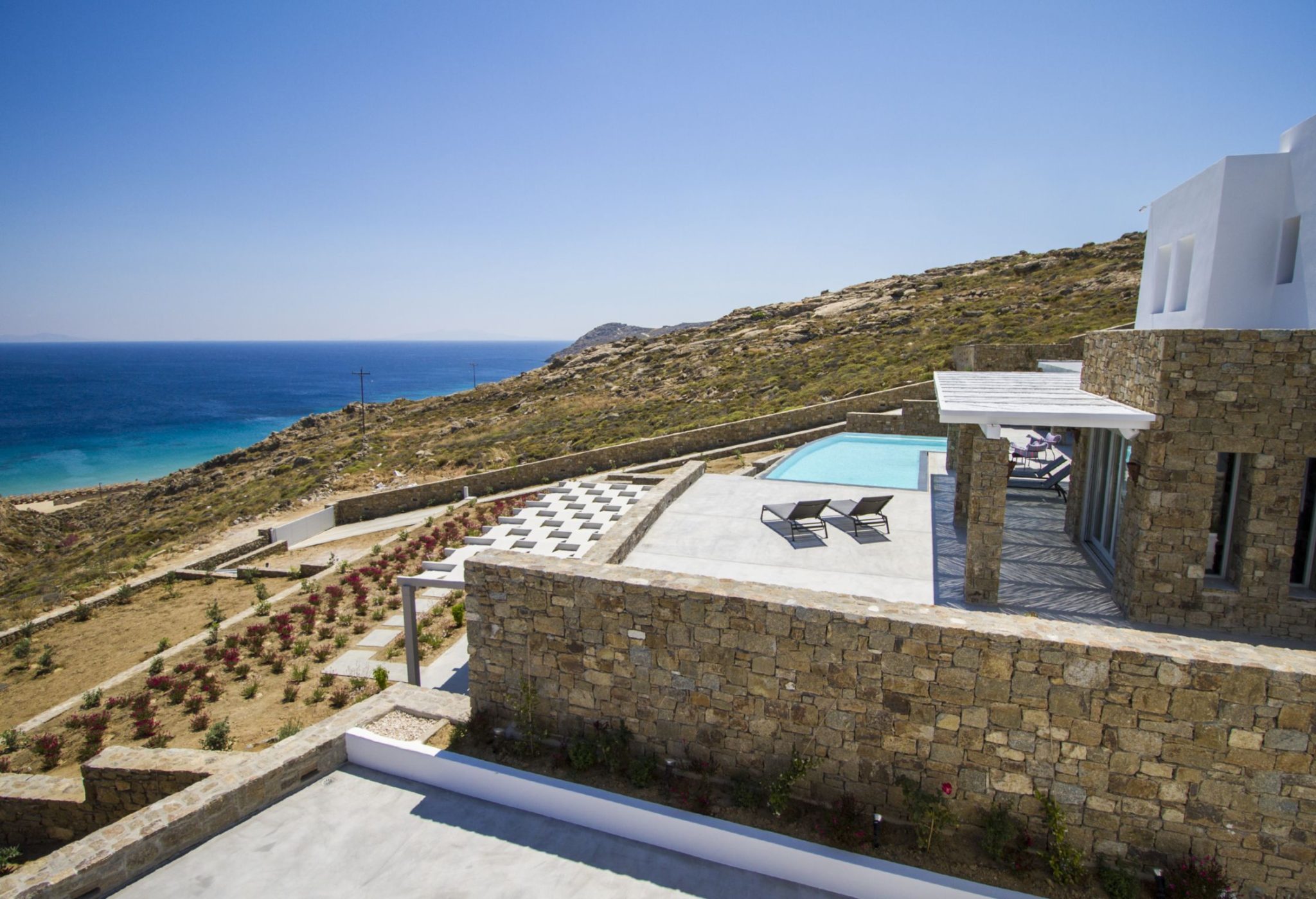 Villa Nora in Elia-mykonos available for rent by Presidence