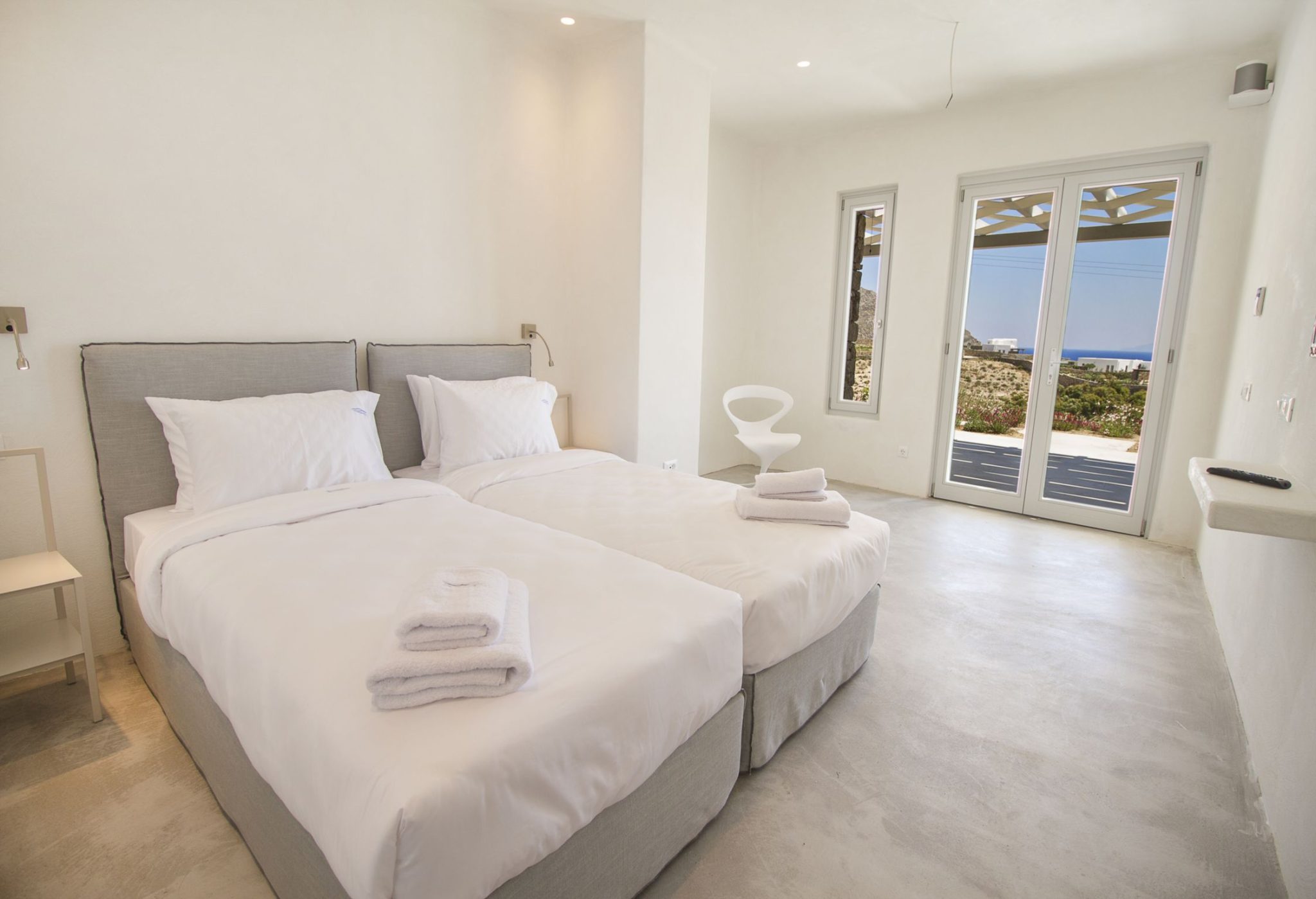 Villa Nora in Elia-mykonos available for rent by Presidence