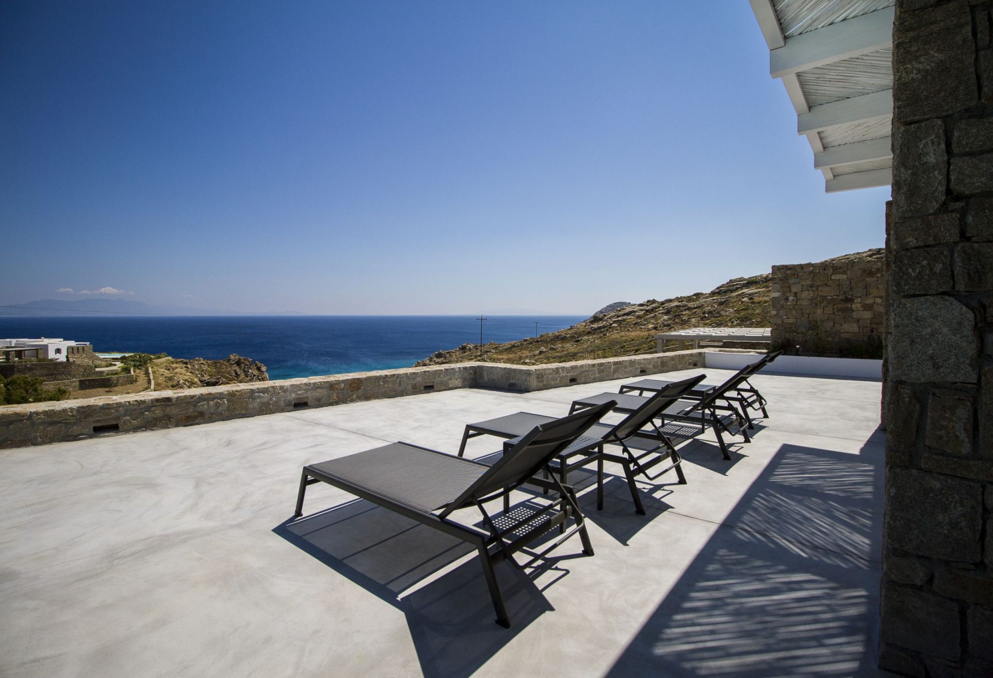 Villa Nora in Elia-mykonos available for rent by Presidence