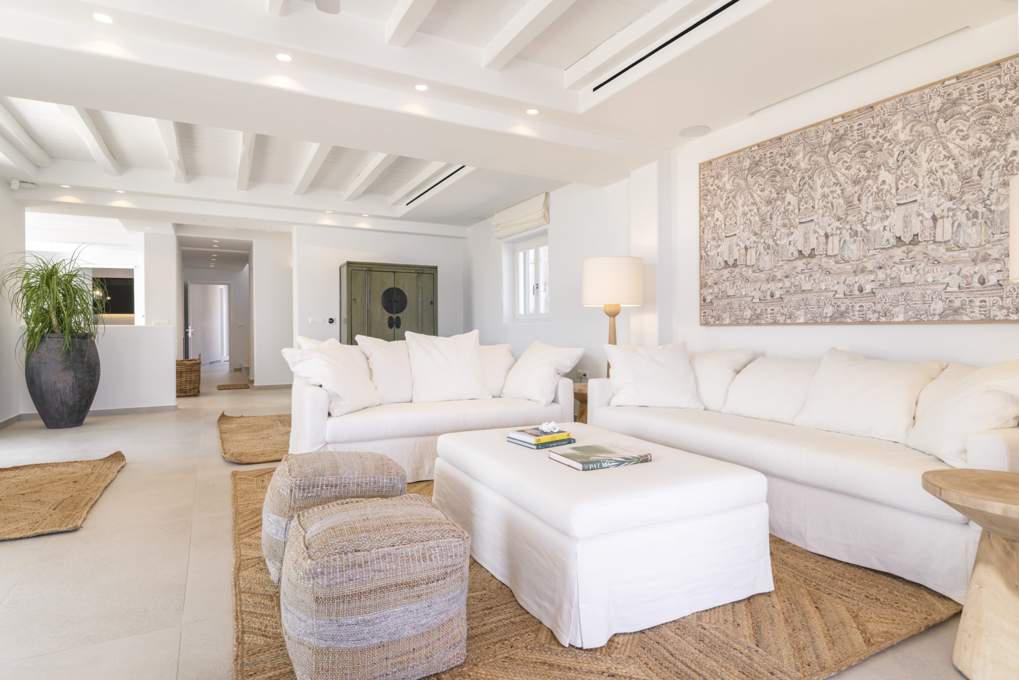 Villa Eden in Ornos-mykonos available for rent by Presidence