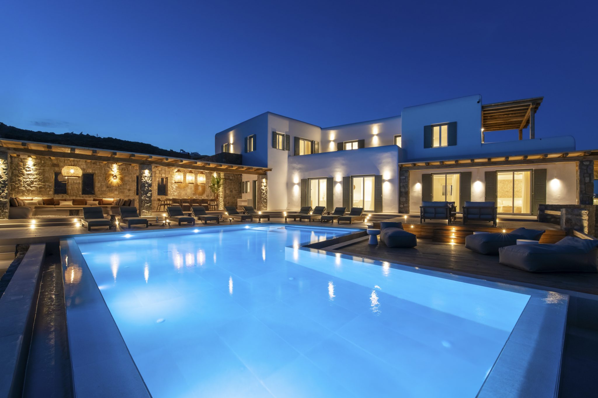 Villa Eden in Ornos-mykonos available for rent by Presidence