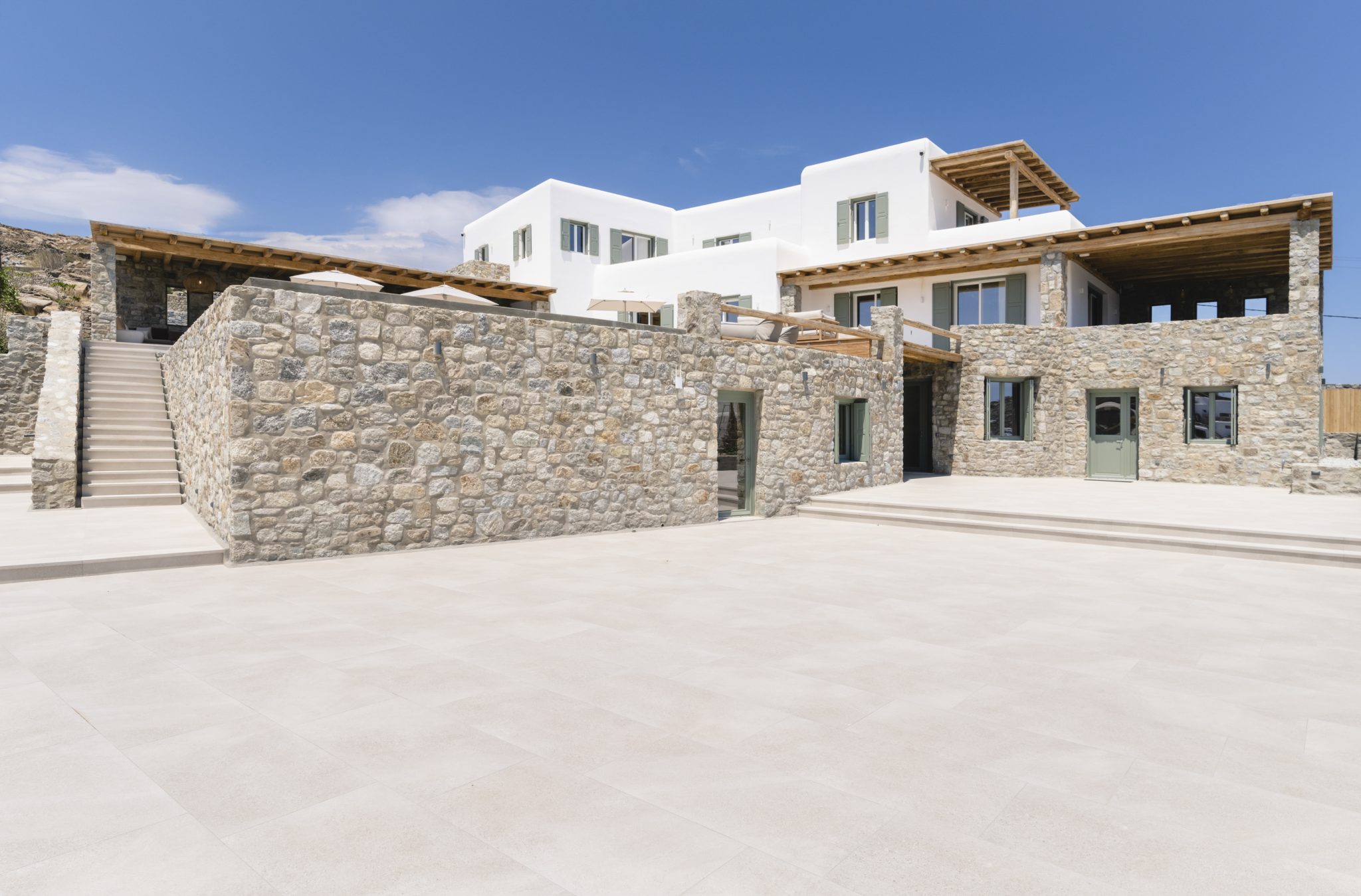 Villa Eden in Ornos-mykonos available for rent by Presidence