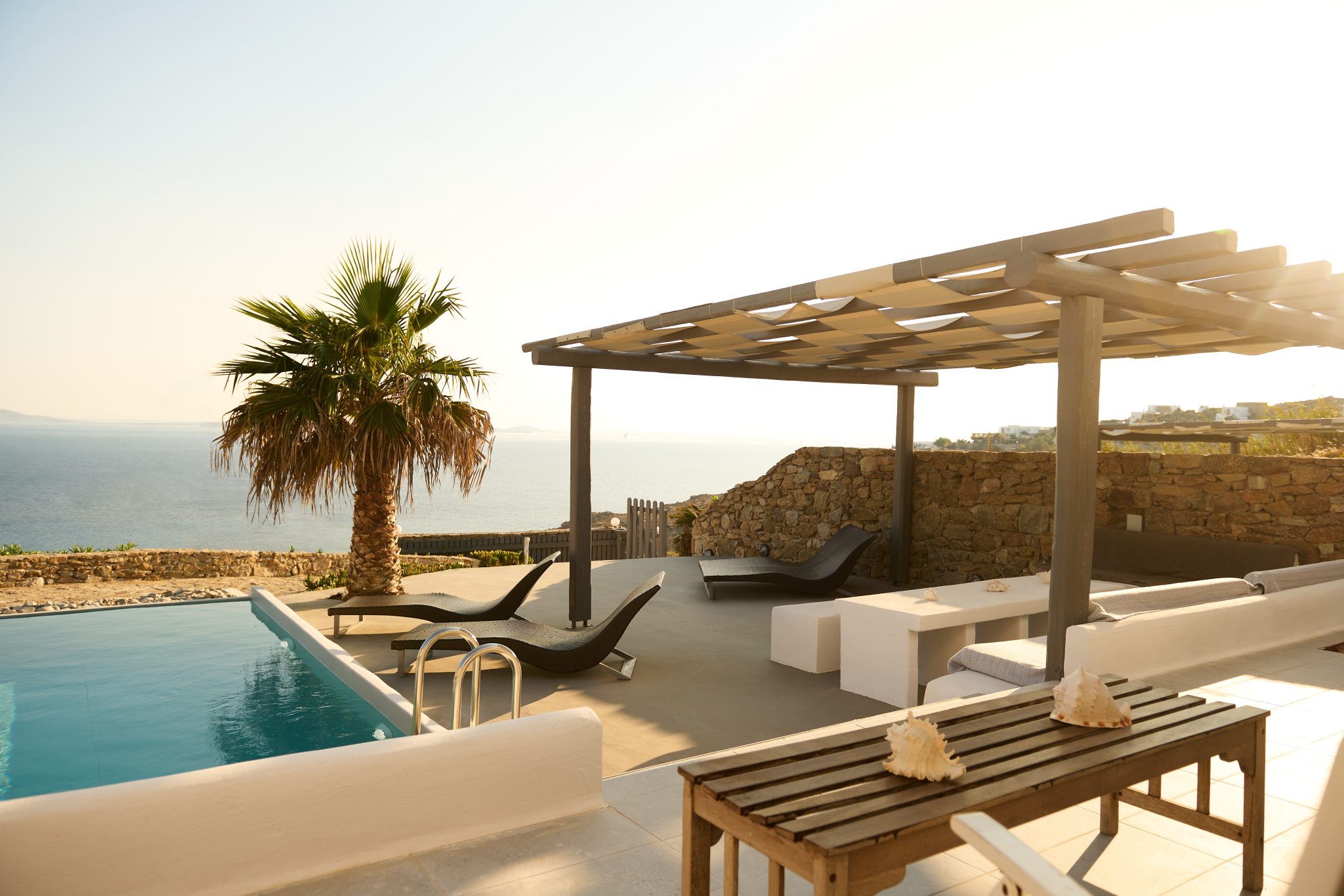 Villa Alice in Choulakia-mykonos available for rent by Presidence