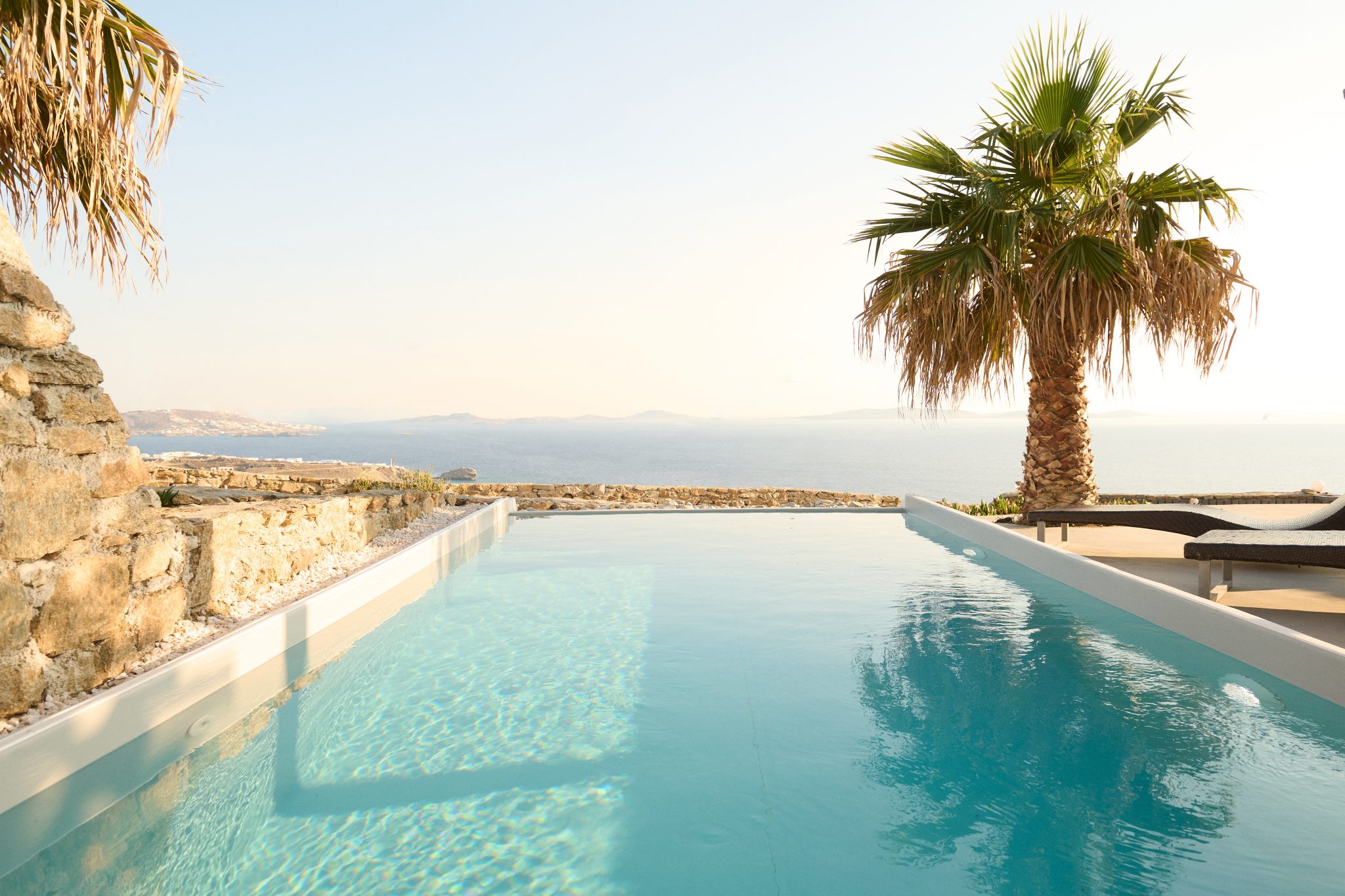 Villa Alice in Choulakia-mykonos available for rent by Presidence